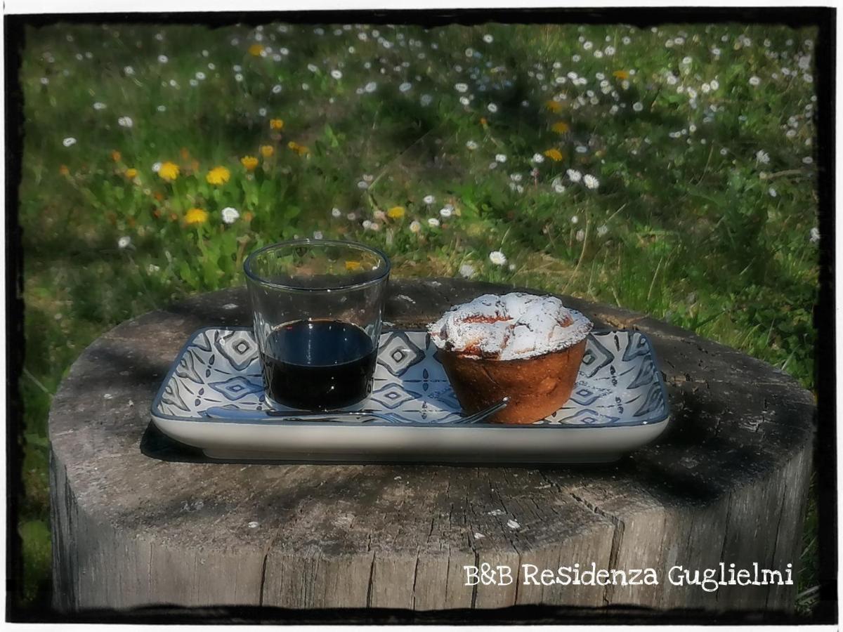 Residenza Guglielmi Bed & Breakfast กัมโปบัสโซ ภายนอก รูปภาพ