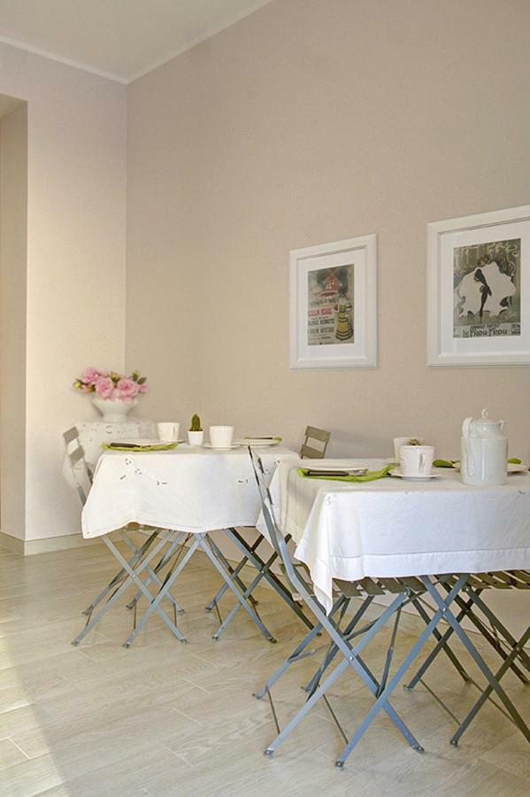 Residenza Guglielmi Bed & Breakfast กัมโปบัสโซ ภายนอก รูปภาพ